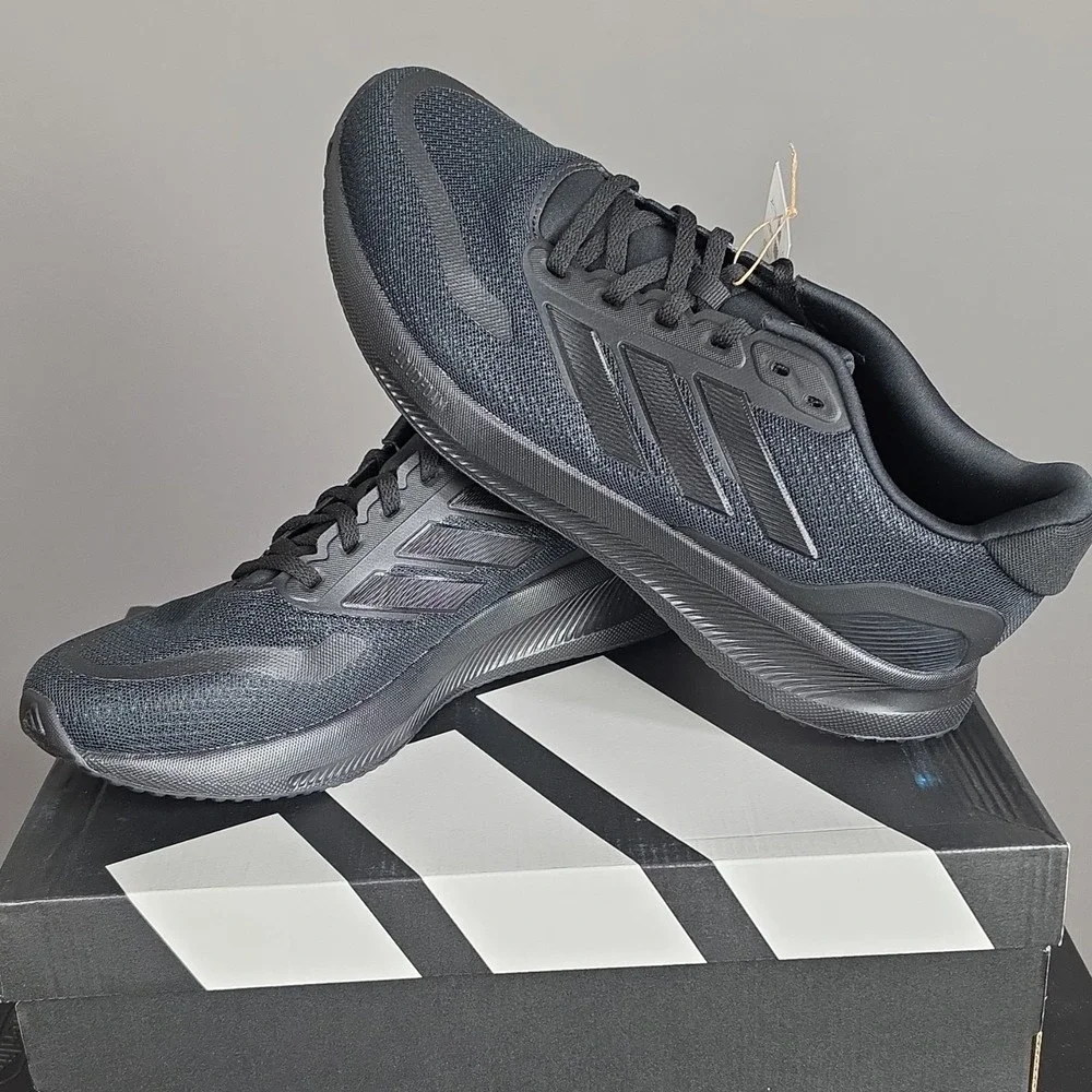 Adidas Runfalcon 5 Mens Running Shoes Triple Black IE8812 Size 10.5 Sneakers